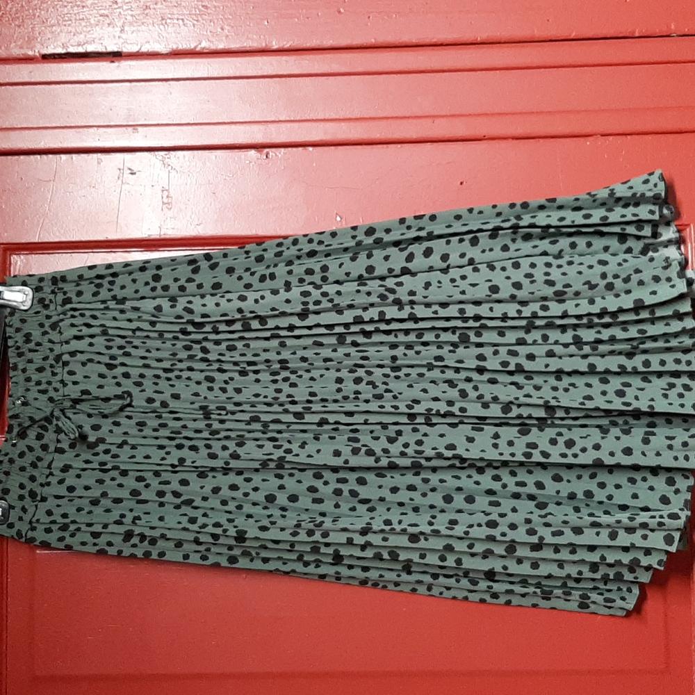 New Green leopard print pleaded skirt - Picture 5 of 7